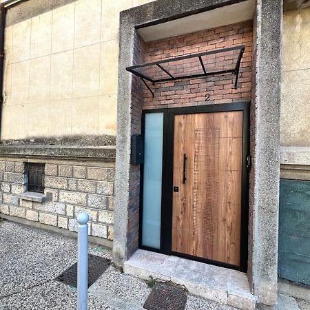 Appartement Magnifique Loft Atypique à Tarascon Extérieur photo